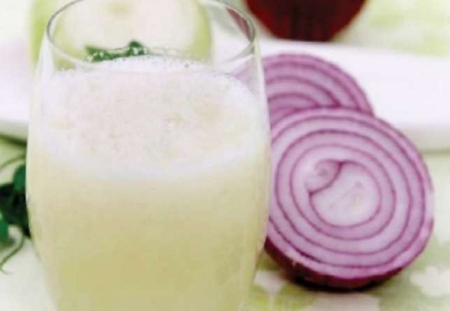 দাগহীন ত্বক পেতে পেঁয়াজের রস
